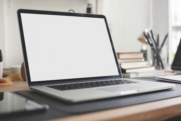 Fototapeta premium Blank Laptop Screen mockup on Office Desk