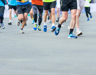 marathon runners