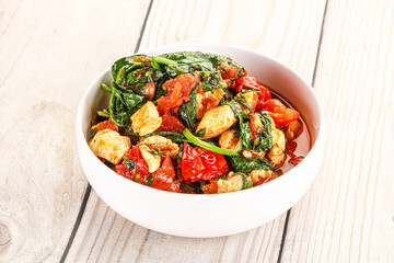 Chicken with tomato and spinach