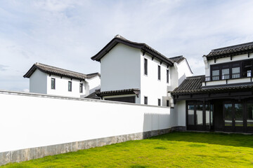 House garden with green lawn