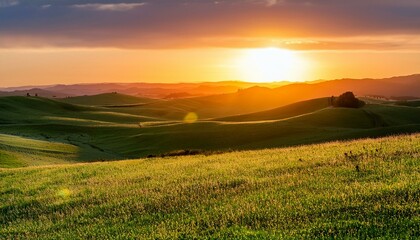 Obraz premium sunset over the mountains