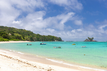 Obraz premium Anse Royale beach landscape, Seychelles. Coastal view