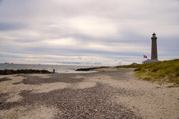 Skagen Graa Fyr - der zweithöchste Leuchtturm Dänemarks auf einer Landzunge an der Nordspitze des Landes bei Skagen