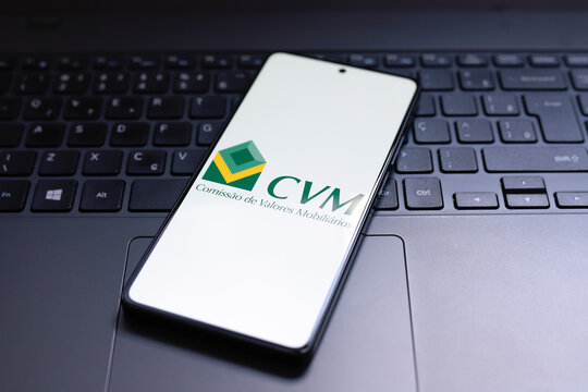 September 16, 2024, Brazil. In this photo illustration, the Comiss&atilde;o de Valores Mobili&aacute;rios (CVM) logo is displayed on a smartphone screen.