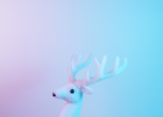 Obraz premium White reindeer in vibrant bold gradient holographic colors. Christmas and New Year minimal art concept.