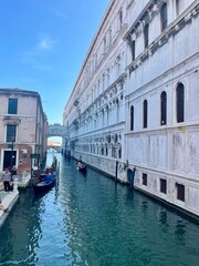 Naklejka premium Idyllischer Kanal in Venedig