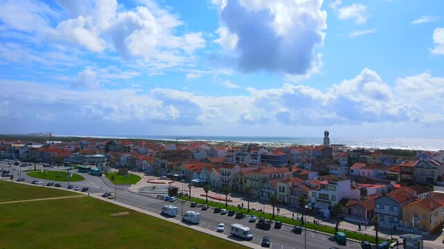 Casas T&iacute;picas da Costa Nova, Aveiro, Portugal.