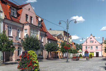 Summer cityscape of Nowe Miasteczko, Nowa Sól County, Lubusz (lubuskie): Market square (Rynek) © uslatar