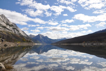 Medicine Lake in Jasper National Park in Alberta