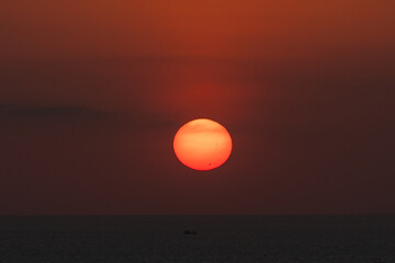 landscapes Sun fallen at beach at sunset time