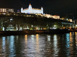 Fototapeta premium Old fortress on the river