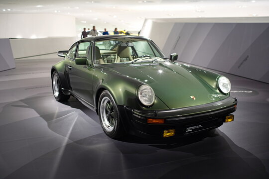 14-09-2024, Stuttgart, Germany. Porsche Museum.1976 Type 930 Porsche 911 turbo 3.0 coupe in green