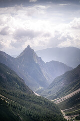 Naklejka premium Scenic Alpine Hiking Journey: The E5 Trail Experience