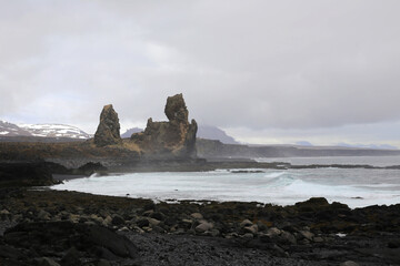 Landschaftsbild auf Island, Landschaft am Malarrif Leuchtturm
