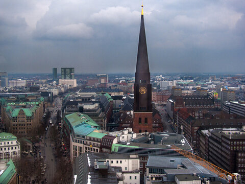 Blick &uuml;ber Hmaburg mit St. Jacobi