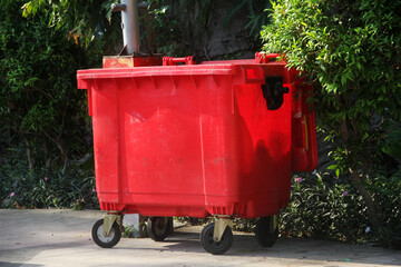 a trash can in an outdoor park