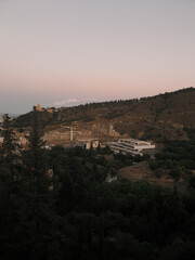 Fototapeta premium A modern building near the botanical garden at sunset