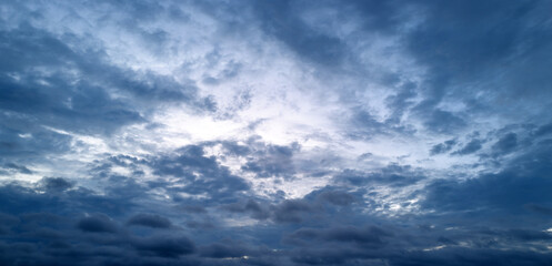 Obraz premium Summer blue sky cloud gradient background. Cloudy sky. Vivid cyan blue landscape in environment day horizon skyline view. White clouds on soft sky background. White cloudy sky.