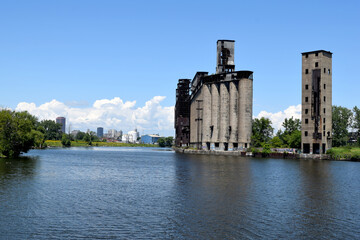 Historic Vintage Industrial Grain Elevator Building Factory fro Shipping on Waterfront Canal in Buffalo, NY