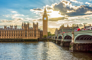 Fototapeta premium Houses of Parliament with Big Ben tower and Westminster bridge at sunset, London, UK