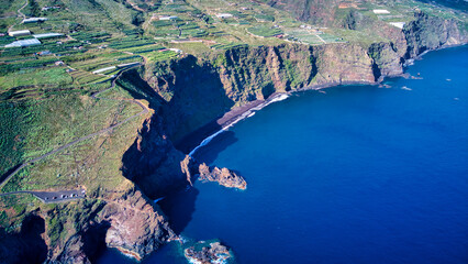 Imagen aérea de La Playa de Nogales en Puntallana, La Palma.