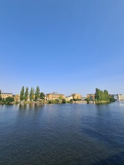 ein wunderschöner Blick auf die Spree (Fluss) in Berlin Oberschöneweide (Treptow/Köpenick)