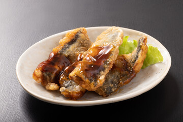 さんまの竜田揚げ（甘だれ）