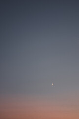 Twilight Transition: Sunset Gradient with Crescent Moon