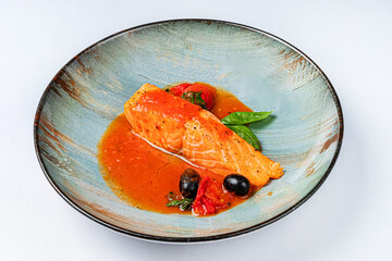 salmon sterk with vegetable sauce