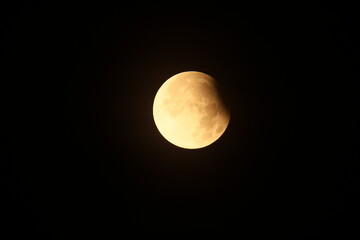 partial lunar eclipse, 2024, september 18, night sky, eclipse, phenomenon, moon, full moon, harvester full moon, 10%, shadow, earth