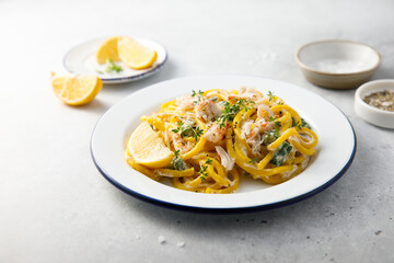 Spaghetti with crab meat