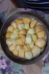 preparation of home made apple cake