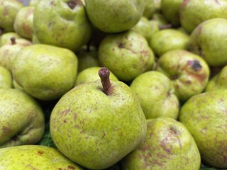 The pear is a sweet-tasting pip fruit of which there are two thousand varieties india,Sweet gree...