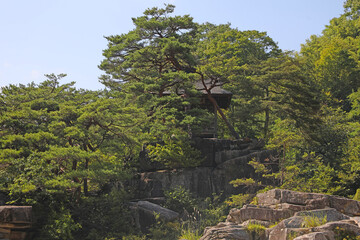 寝覚の床　浦島堂