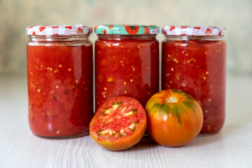 Homemade tomato sauce for the winter