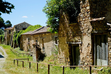 Roscigno Vecchio,borgo fantasma,Salerno,Campania,Italy