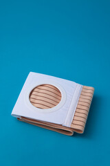 abdominal belt with stoma opening