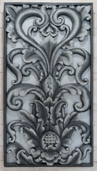 Wall with beautiful artistic architecture ornament details.