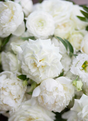 bouquet of white roses