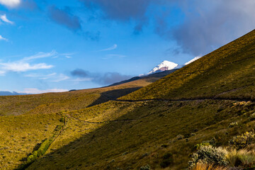 Obraz premium Andean landscape, Cayambe volcano
