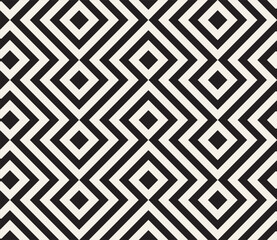 Vector seamless pattern. Repeating geometric elements. Stylish monochrome background design.