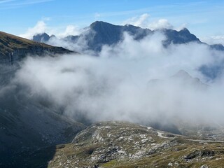 Picturesque and beautiful clouds over the Julian Alps, Strmec na Predelu (Triglav National Park, Slovenia) - Malerische und schöne Wolken über den Julischen Alpen (Triglav-Nationalpark, Slowenien)