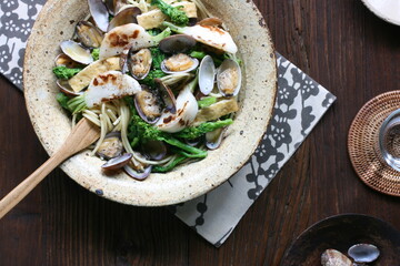 和風パスタ　菜の花と蕪とアサリと油揚げのパスタ　Japanese Pasta with Rape Flower, Turnip, Asari Clam and Fried Bean Curd