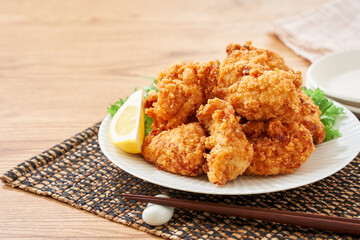鶏の唐揚げ