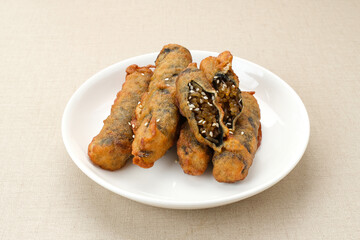Gimmari or Kimmari, made from seaweed rolls filled with vermicelli or japchae. Korean food
