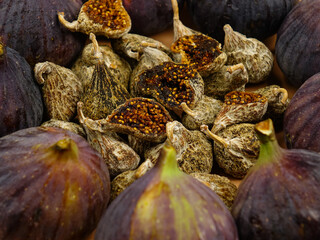 Fresh raw figs and dried fruits of fig, tasty and healthy eating