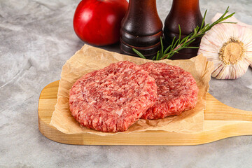 Raw round beef cutlet minced meat
