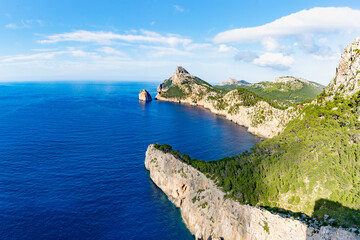Ausblick auf Insel Es Colomer am Cap Formentor auf Mallorca Spanien