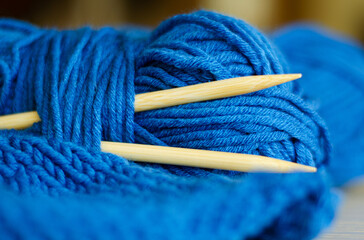 knitting needles and yarn