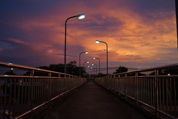 Obraz premium sunset over the river